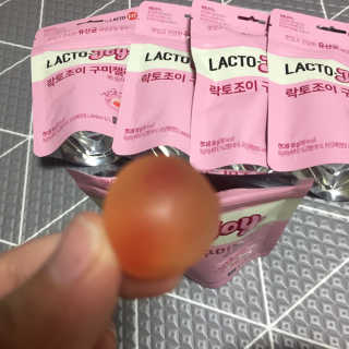 락토조이 구미젤리 복숭아맛 — 4점을 준 리뷰어가 2019년 6월 올린 사용 사진