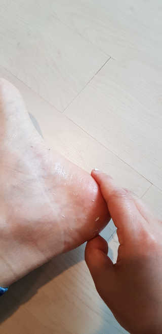 아미니 릴렉싱 풋 필링 스프레이 — 4.5점을 준 리뷰어가 2019년 4월 올린 사용 사진