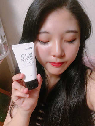 더블유랩 화이트홀릭 50ml — 3.83점을 준 리뷰어가 2018년 7월 올린 사용 사진