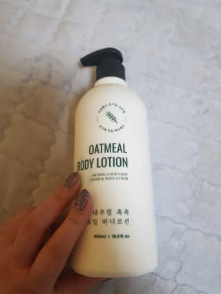 (주)에네스티 내추럴 촉촉  오트밀 바디로션 500ml — 5점을 준 리뷰어가 2020년 3월 올린 사용 사진