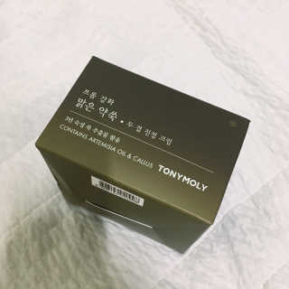 토니모리 프롬 강화 맑은 약쑥 두 겹 진정 크림 — 4점을 준 리뷰어가 2019년 9월 올린 사용 사진