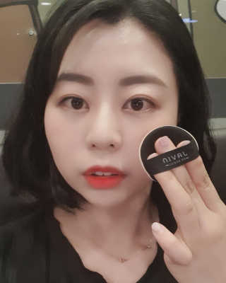 자빈드서울 윙크 파운데이션 팩트 — 5점을 준 리뷰어가 2019년 6월 올린 사용 사진
