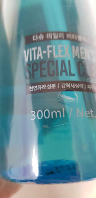 다슈코리아 다슈 데일리 비타플렉스 남성 청결제 — 5점을 준 리뷰어가 2019년 3월 올린 사용 사진