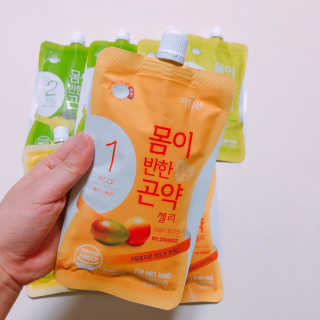 몸반곤 몸이반한 이중 곤약젤리 저칼로리4종_총8파우치 — 5점을 준 리뷰어가 2019년 3월 올린 사용 사진