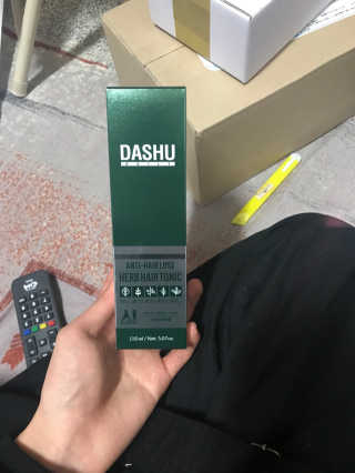 다슈코리아 다슈 안티 헤어로스 허브 헤어토닉 — 4.17점을 준 리뷰어가 2017년 12월 올린 사용 사진