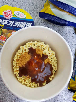 오뚜기카레면 2차 모집 — 4.5점을 준 리뷰어가 2019년 2월 올린 사용 사진