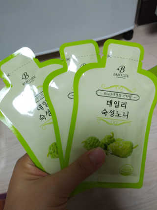 [바로푸드] 데일리 숙성노니원액 30ml x 28팩_1박스 — 5점을 준 리뷰어가 2019년 6월 올린 사용 사진