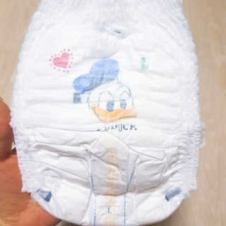 보솜이 베이비케어 팬티형 기저귀 — 5점을 준 리뷰어가 2019년 2월 올린 사용 사진