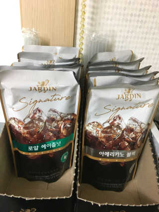 (주)쟈뎅 쟈뎅 시그니처 블랙, 헤이즐넛 230ml — 5점을 준 리뷰어가 2018년 7월 올린 사용 사진