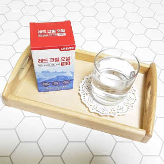 라이프에버 레드크릴오일 100 — 5점을 준 리뷰어가 2019년 3월 올린 사용 사진