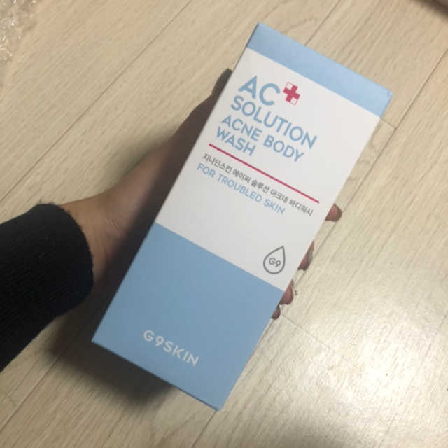 지나인스킨 AC+ 솔루션 아크네 바디워시 리뷰 사진