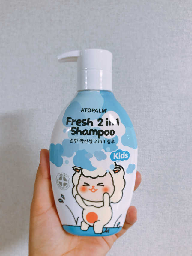아토팜 키즈 프레쉬 2in1 샴푸 리뷰 사진