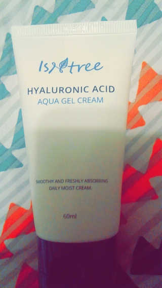이즈앤트리 HYALURONIC ACID AQUA GEL — 5점을 준 리뷰어가 2017년 7월 올린 사용 사진
