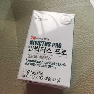 라플레 염창환 박사의 3세대 유산균, 인빅터스 프로 — 4점을 준 리뷰어가 2018년 8월 올린 사용 사진