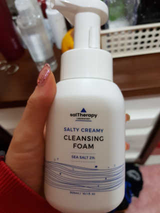 솔테라피 솔티 크리미 클렌징폼 300ml — 5점을 준 리뷰어가 2019년 4월 올린 사용 사진