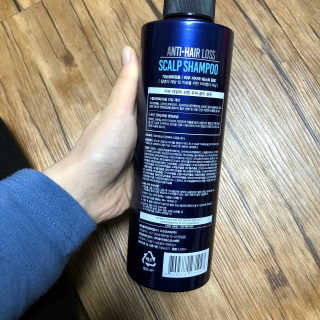 다슈코리아 다슈 데일리 단백질 한방 두피 골드 샴푸 500ml — 5점을 준 리뷰어가 2019년 12월 올린 사용 사진