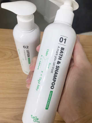 타가베이비 바스앤샴푸, 로션 — 5점을 준 리뷰어가 2020년 1월 올린 사용 사진