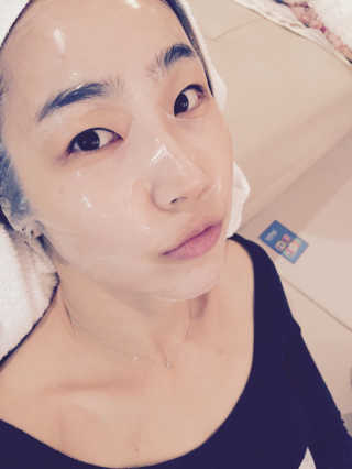 에슬레나 엑스트라 밸런싱 힐링 마스크 10장 — 5점을 준 리뷰어가 2017년 11월 올린 사용 사진