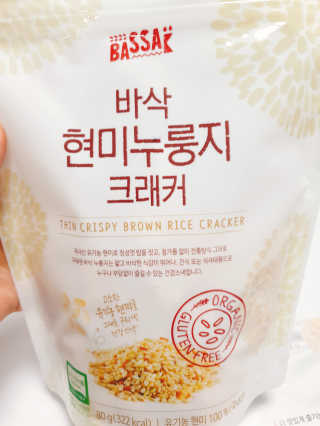 BASSAK 바삭 유기농 현미 누룽지 크래커 3종 — 4점을 준 리뷰어가 2019년 9월 올린 사용 사진