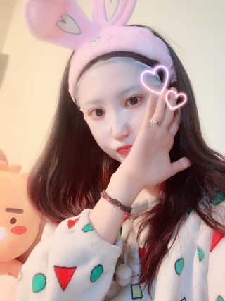키노닉스 Querencia_Flawless 마스크팩 — 4.33점을 준 리뷰어가 2019년 3월 올린 사용 사진