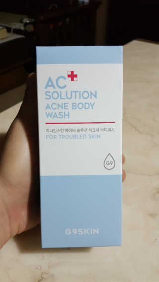 지나인스킨 AC+ 솔루션 아크네 바디워시 — 5점을 준 리뷰어가 2019년 11월 올린 사용 사진