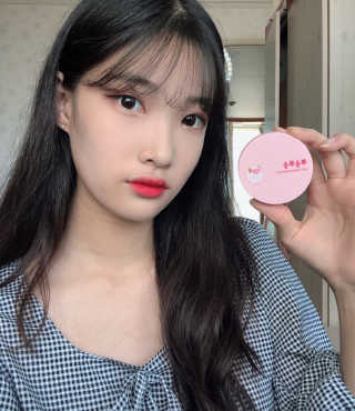 미팩토리 뿌숭뿌숭팩트 + 퍼프 2개 추가 증정 — 5점을 준 리뷰어가 2019년 8월 올린 사용 사진