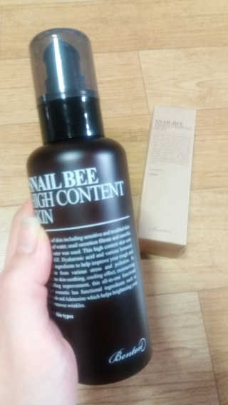 벤튼 스네일비 하이콘텐트 스킨 150ml — 4.67점을 준 리뷰어가 2017년 4월 올린 사용 사진