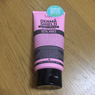 어파티 더마실드 바디워시 비타민트 300ml — 3점을 준 리뷰어가 2018년 7월 올린 사용 사진