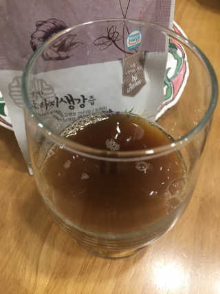 [하이헬스] 환절기에 좋은 참진한 도라지생강즙 30포 — 5점을 준 리뷰어가 2019년 11월 올린 사용 사진