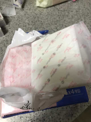 메이앤준 소프트맥스 생리대 — 5점을 준 리뷰어가 2019년 4월 올린 사용 사진