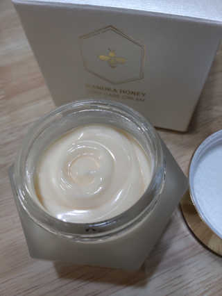 오지아이 마누카 허니 딥 케어 크림 50ml — 5점을 준 리뷰어가 2020년 1월 올린 사용 사진
