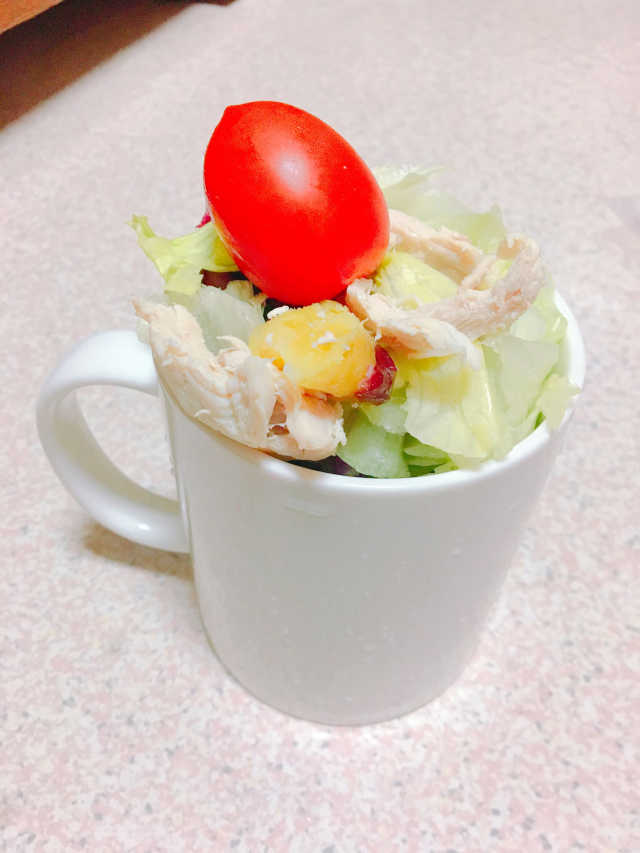 클렌즈샐러드 닭가슴살1팩+꽃맛살1팩 리뷰 사진