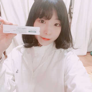 셀라피 에이리페어플러스크림 — 4.67점을 준 리뷰어가 2018년 4월 올린 사용 사진