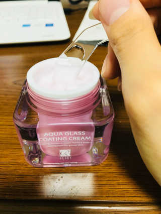 레디 아쿠아 글라스 코팅 크림 — 5점을 준 리뷰어가 2017년 10월 올린 사용 사진