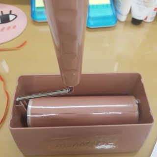 물로 씻어 쓰는 반영구 롤크리너 핸디 모노톤 에디션 — 5점을 준 리뷰어가 2019년 8월 올린 사용 사진
