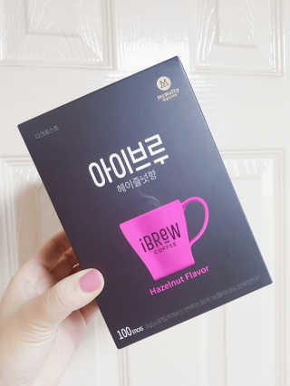 한국맥널티 아이브루 헤이즐넛향 100T — 5점을 준 리뷰어가 2019년 11월 올린 사용 사진