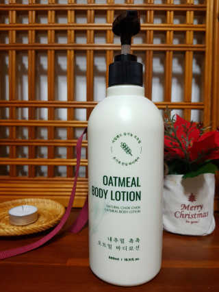 (주)에네스티 내추럴 촉촉  오트밀 바디로션 500ml — 5점을 준 리뷰어가 2019년 11월 올린 사용 사진