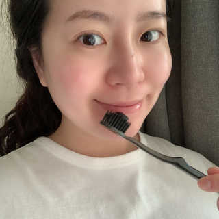 the naked object 디블랙팩치약 디블랙칫솔 세트 — 5점을 준 리뷰어가 2019년 12월 올린 사용 사진