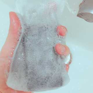the naked object 블랙 디톡스 바 클렌저 — 5점을 준 리뷰어가 2019년 2월 올린 사용 사진