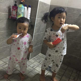 바움앤보겔 내추럴 키즈치약(딸기향) — 4점을 준 리뷰어가 2016년 9월 올린 사용 사진