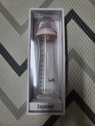 엄마의 바램을 담은 프리미엄 감성젖병 오유위시 260ml — 5점을 준 리뷰어가 2020년 3월 올린 사용 사진
