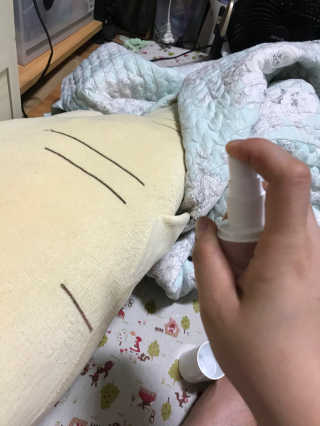 스륵 당신의 숙면에 도움을 주는 에센셜 오일 스프레이 — 4.67점을 준 리뷰어가 2018년 7월 올린 사용 사진