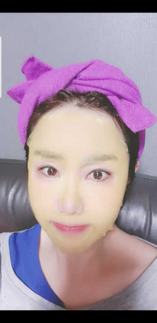 GoodDay Skincare GoodDay 강황 마스크 — 5점을 준 리뷰어가 2019년 9월 올린 사용 사진