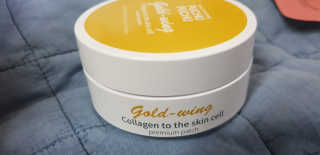 푸츄푸츄 Real repair skin cell premium patch — 4.83점을 준 리뷰어가 2018년 10월 올린 사용 사진