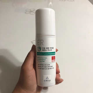 Dr.메디션 이알세붐컨트롤 에센스미스트 [피지조절] — 4.5점을 준 리뷰어가 2018년 8월 올린 사용 사진