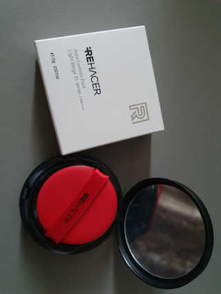 리하셀 아우라 쿠션 팩트 21호,23호 SPF50+ PA++++ — 5점을 준 리뷰어가 2019년 10월 올린 사용 사진