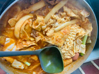 식스레시피 마라떡볶이 쿠킹박스 2인분 — 5점을 준 리뷰어가 2019년 7월 올린 사용 사진