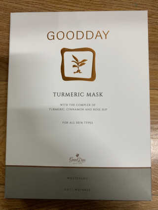 GoodDay Skincare GoodDay 강황 마스크 — 5점을 준 리뷰어가 2020년 3월 올린 사용 사진