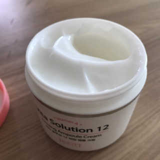 지고트 비타솔루션12 퍼밍 앰플 크림 100ml — 4.5점을 준 리뷰어가 2019년 6월 올린 사용 사진