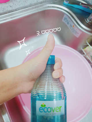 에코버 친환경 주방세제 450ml 무향+카모마일향 — 4점을 준 리뷰어가 2018년 12월 올린 사용 사진